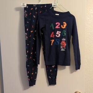 Hanna Andersson Kids 5t Count Sesame Street Pajamas